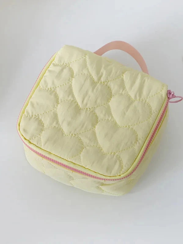 Trousse Beauté GreenGlam™ –  Élégante et Durable